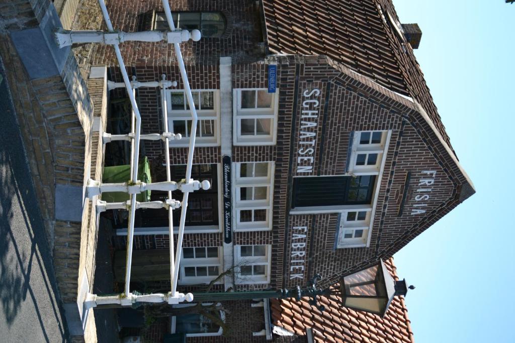 Stadsherberg 'Het Wapen Van Ijlst' Exteriér fotografie